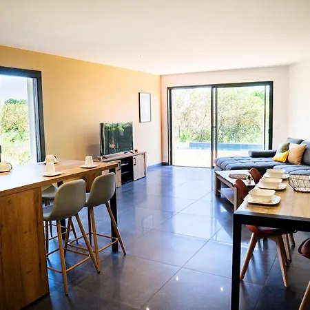 Maison Avec Piscine *